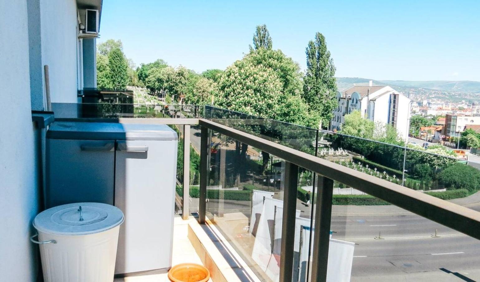 Appartamento Eden Escape Cluj-Napoca Esterno foto